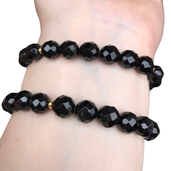 Hamsa black beaded stretch bracelet - Picture 5 of 10